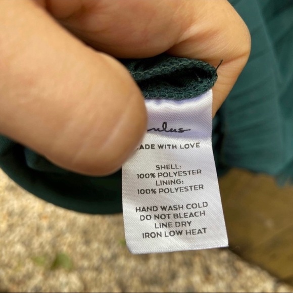 Emerald Green Ruffle Pleated Tie-Strap Dress 🌿 - Picture 11 of 12